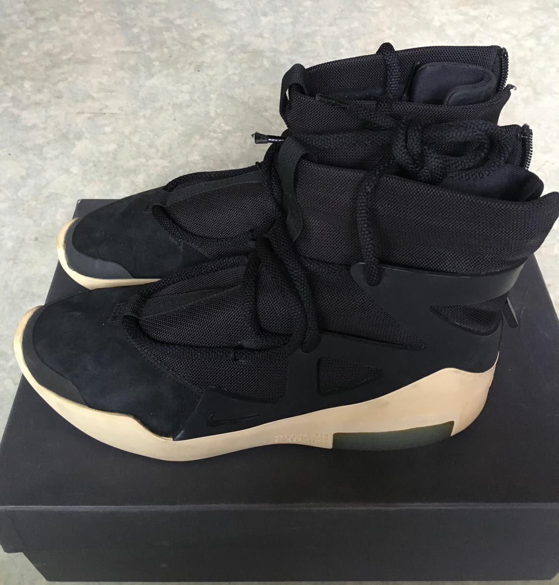 나이키 피어오브갓 에어1  상품이미지2