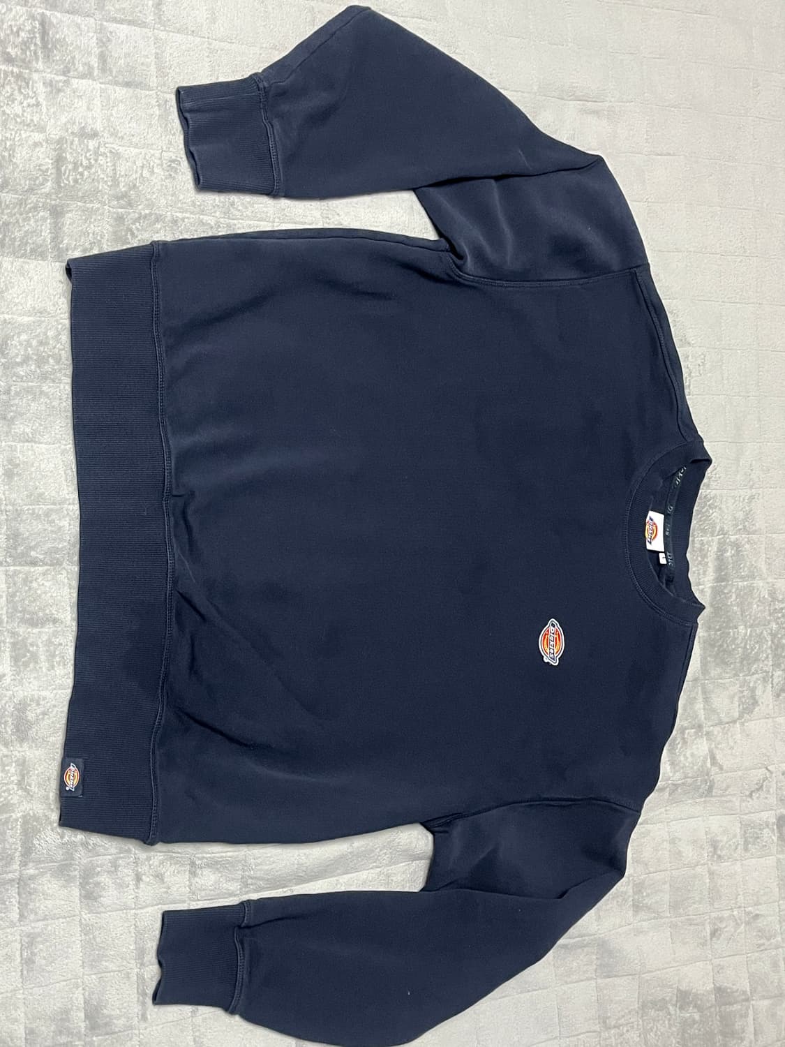 디키즈 맨투맨 상품이미지1