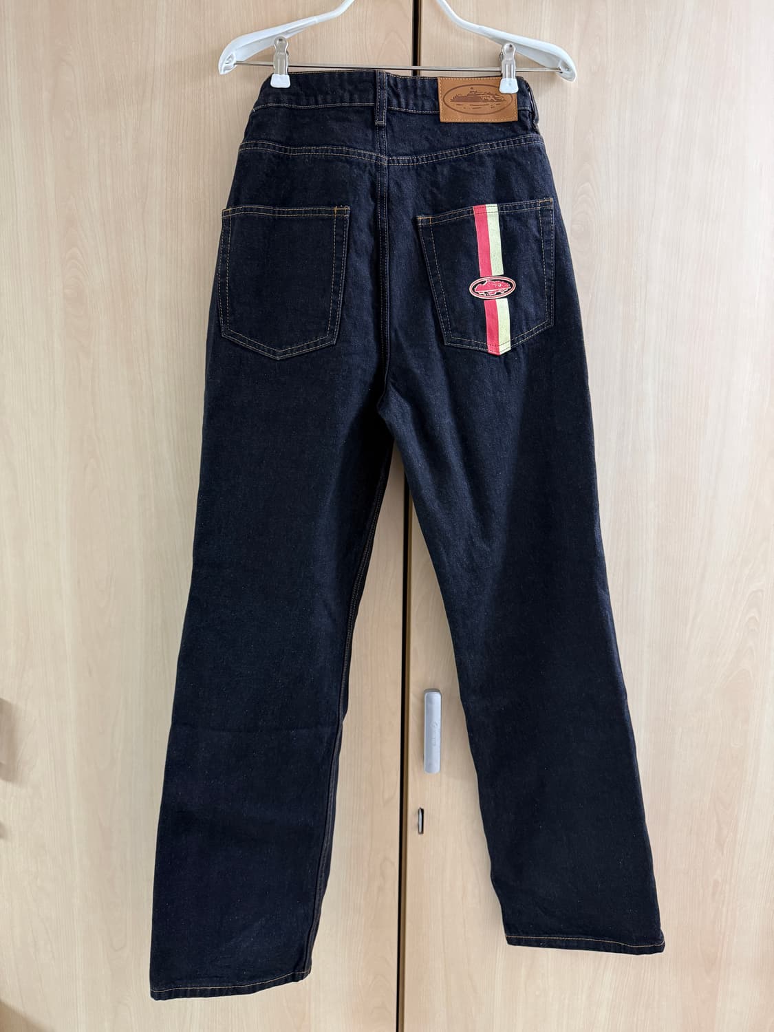 코르테이즈 듀얼 스트라이프 배기 진 팬츠 상품이미지1