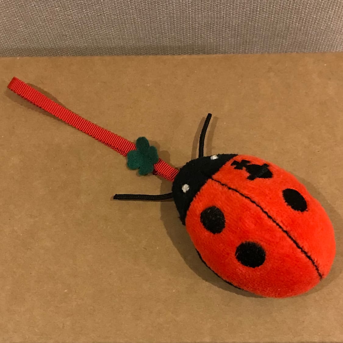 비비안웨스트우드 무당벌레 키링 백참 상품이미지2