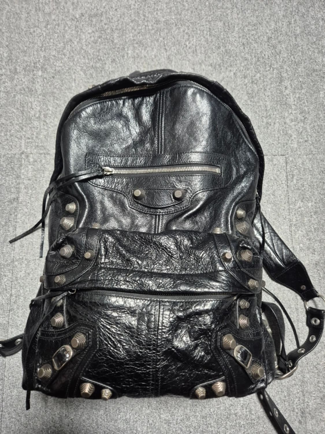 발렌시아가 르카골 백팩 상품이미지1