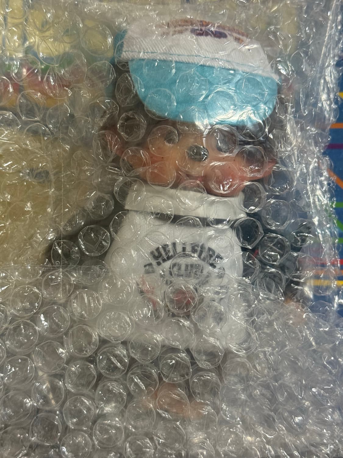 몬치치 x 기묘한 이야기 헬파이어 클럽 키체인 상품이미지3