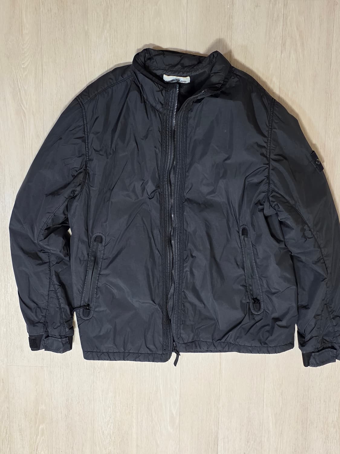 [XL] 스톤아일랜드 크링클랩스 가먼트다잉 파이핑 자켓 블랙 상품이미지1