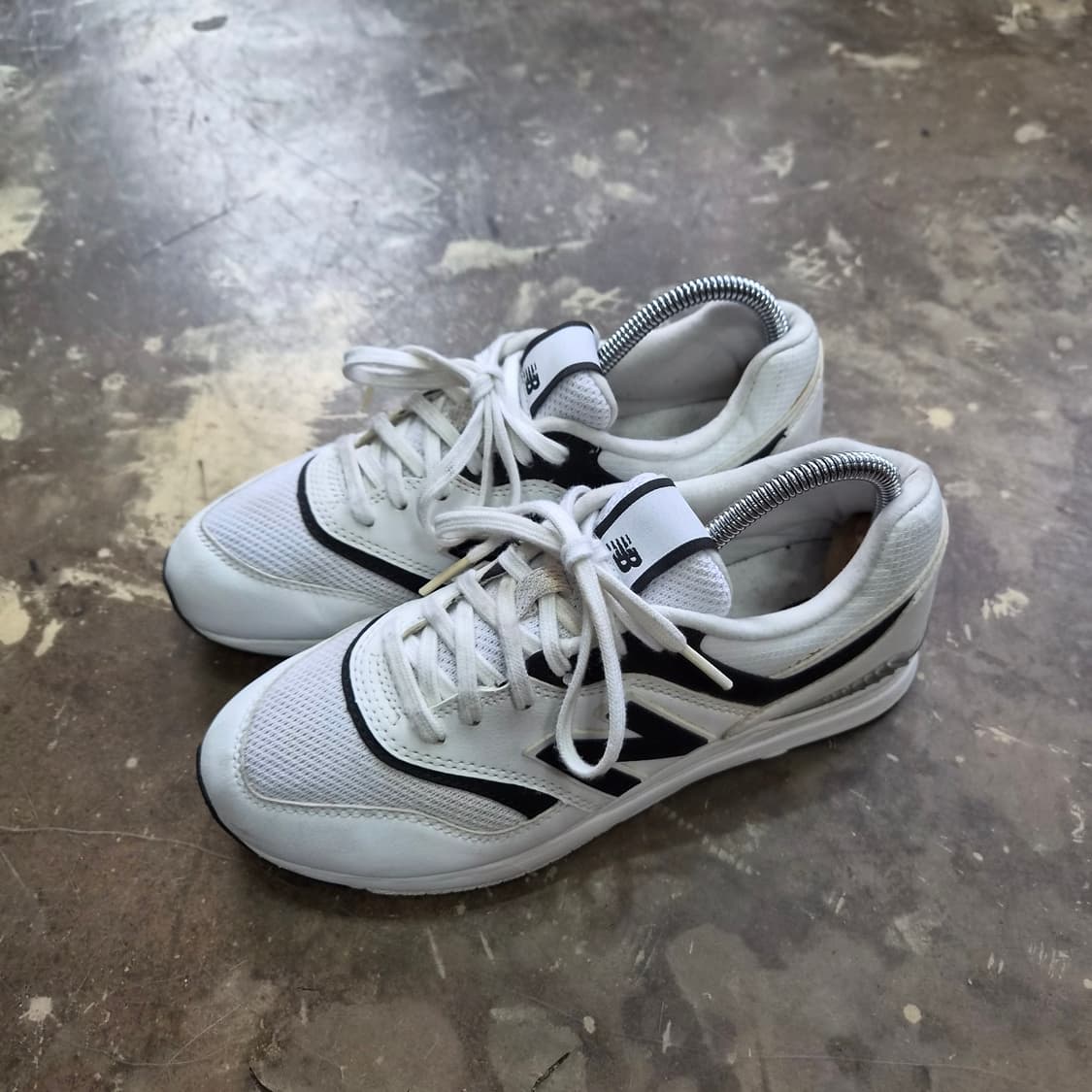 235) 뉴발란스 스니커즈 운동화 상품이미지1