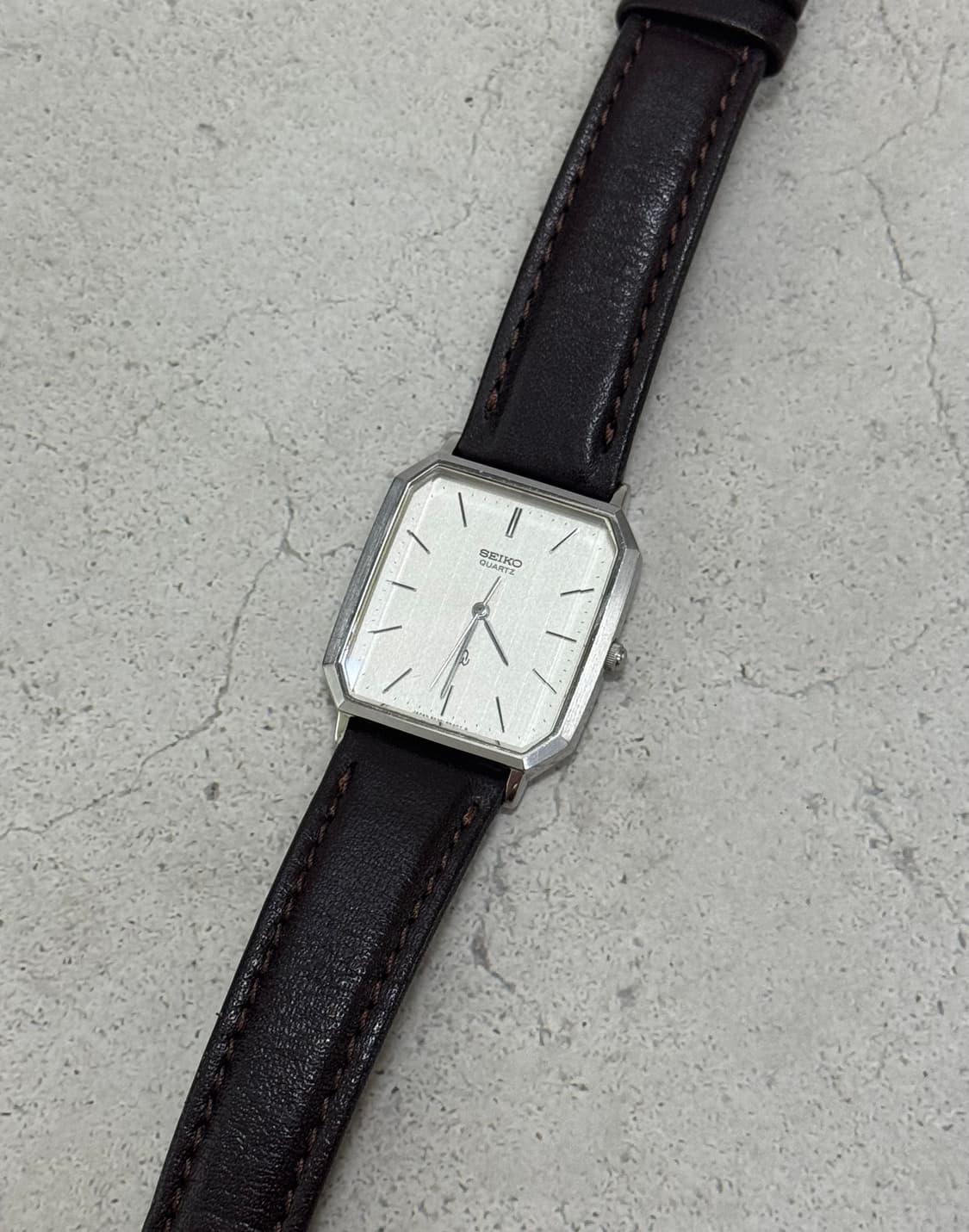80s 빈티지 세이코 탱크 쿼츠 상품이미지1