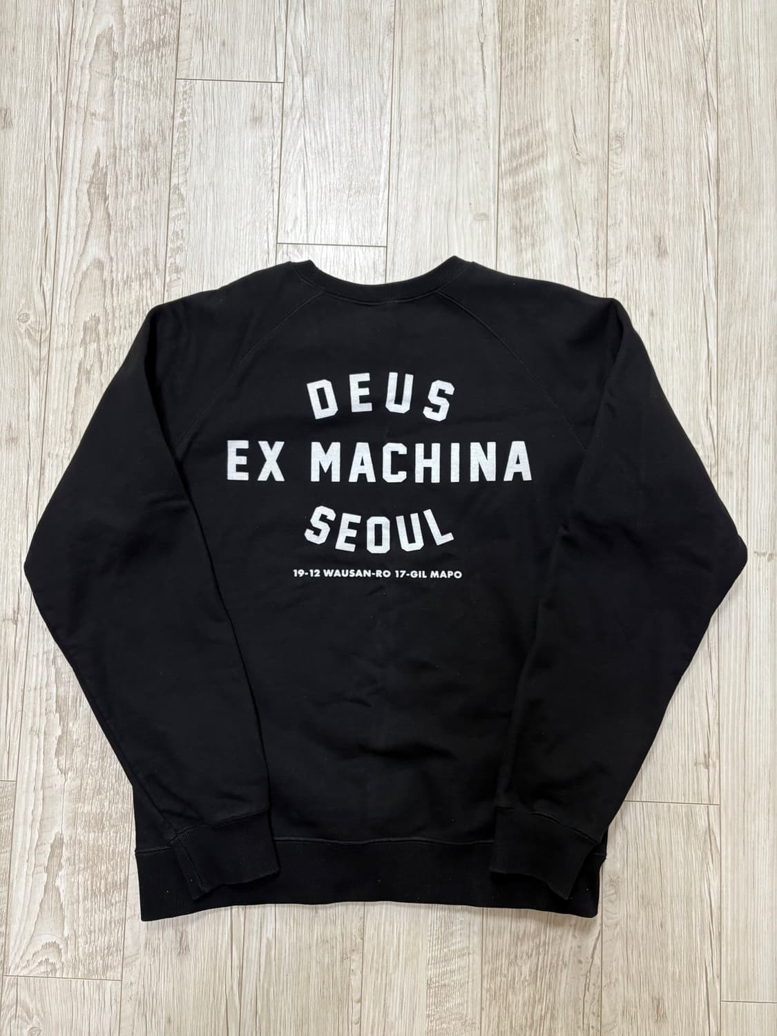 데우스 엑스마키나 맨투맨 블랙 L 상품이미지1