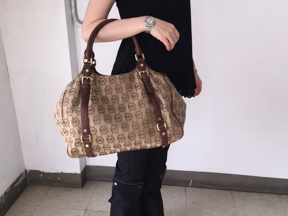 Michael Kors 마이클코어스 빅사이즈 토트백 상품이미지1