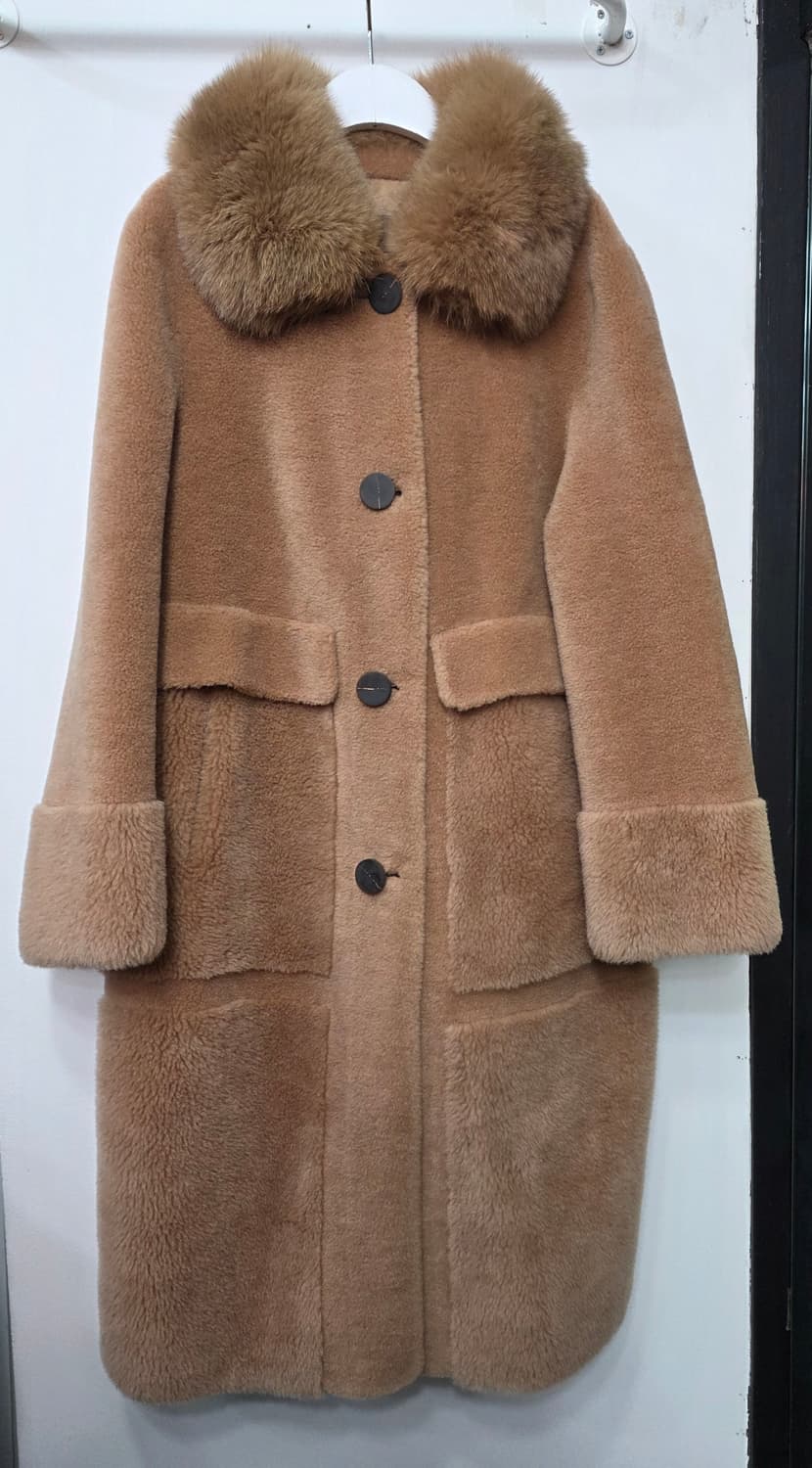 루나코어스 여성 양모 카라 폭스 롱 코트 상품이미지1