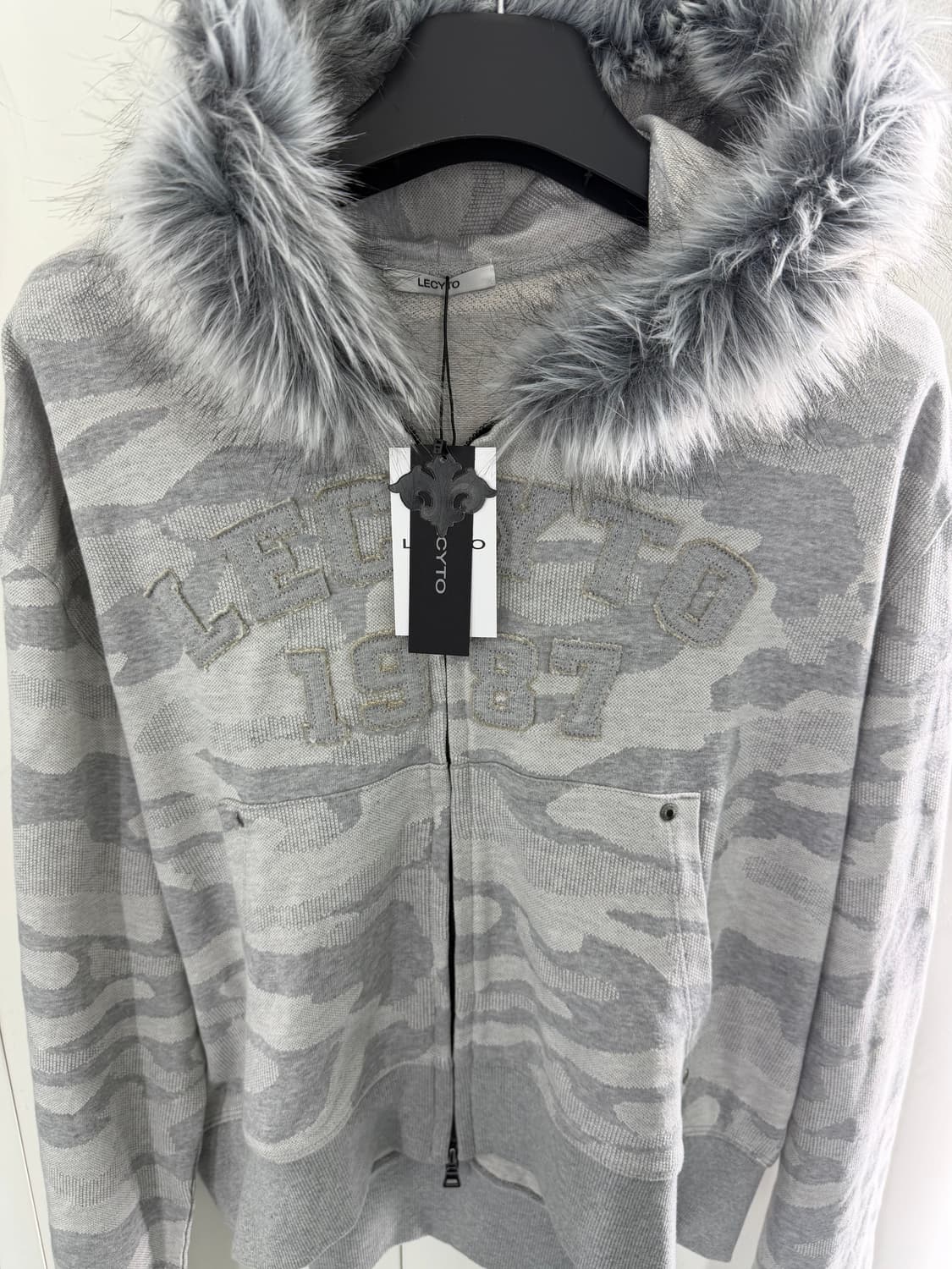 (새상품) 레씨토 퍼 후드 gray 상품이미지4