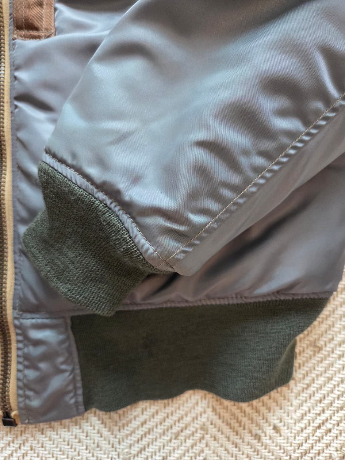 CAB Clothing 울파일 MA-1 Large 상품이미지7