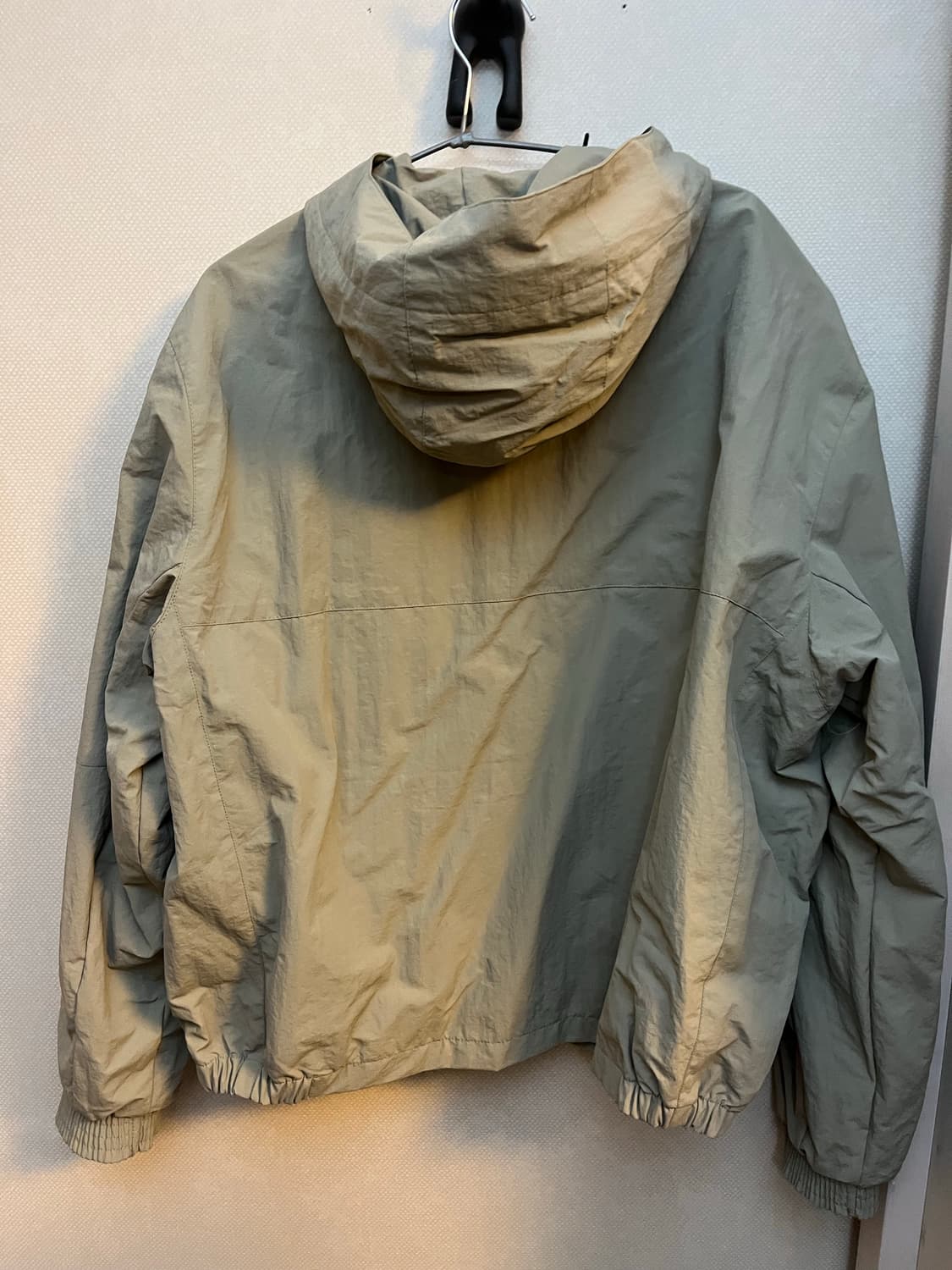 세컨모놀로그 바람막이 상품이미지5