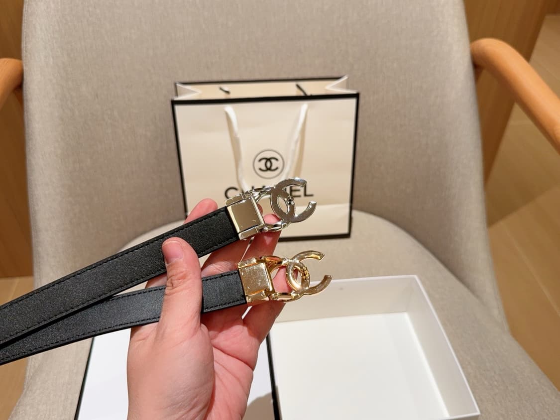 샤넬 벨트

 · 

패션잡화 상품이미지8