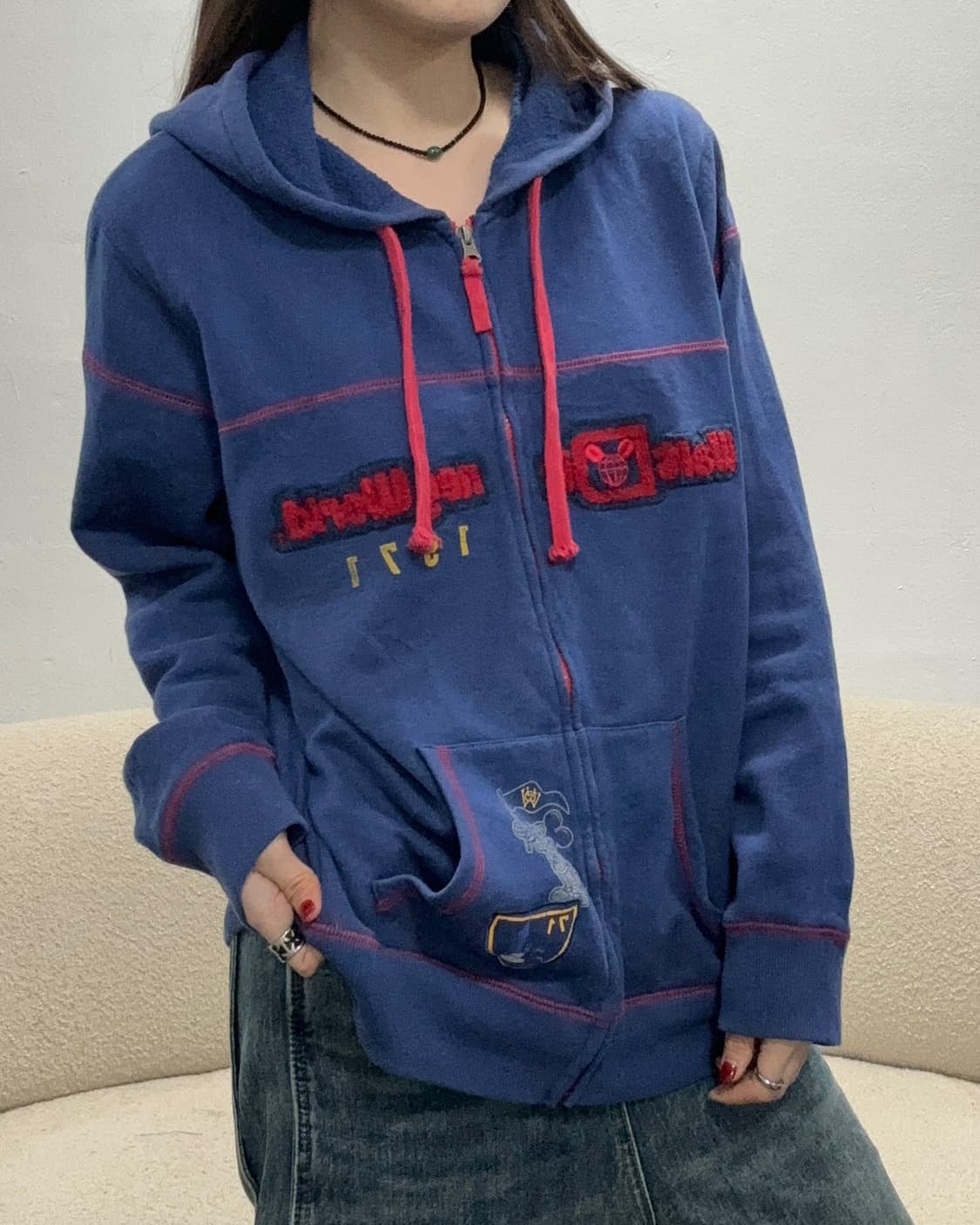 90s DISNEY 캐릭터 자수 집업 후드 상품이미지2