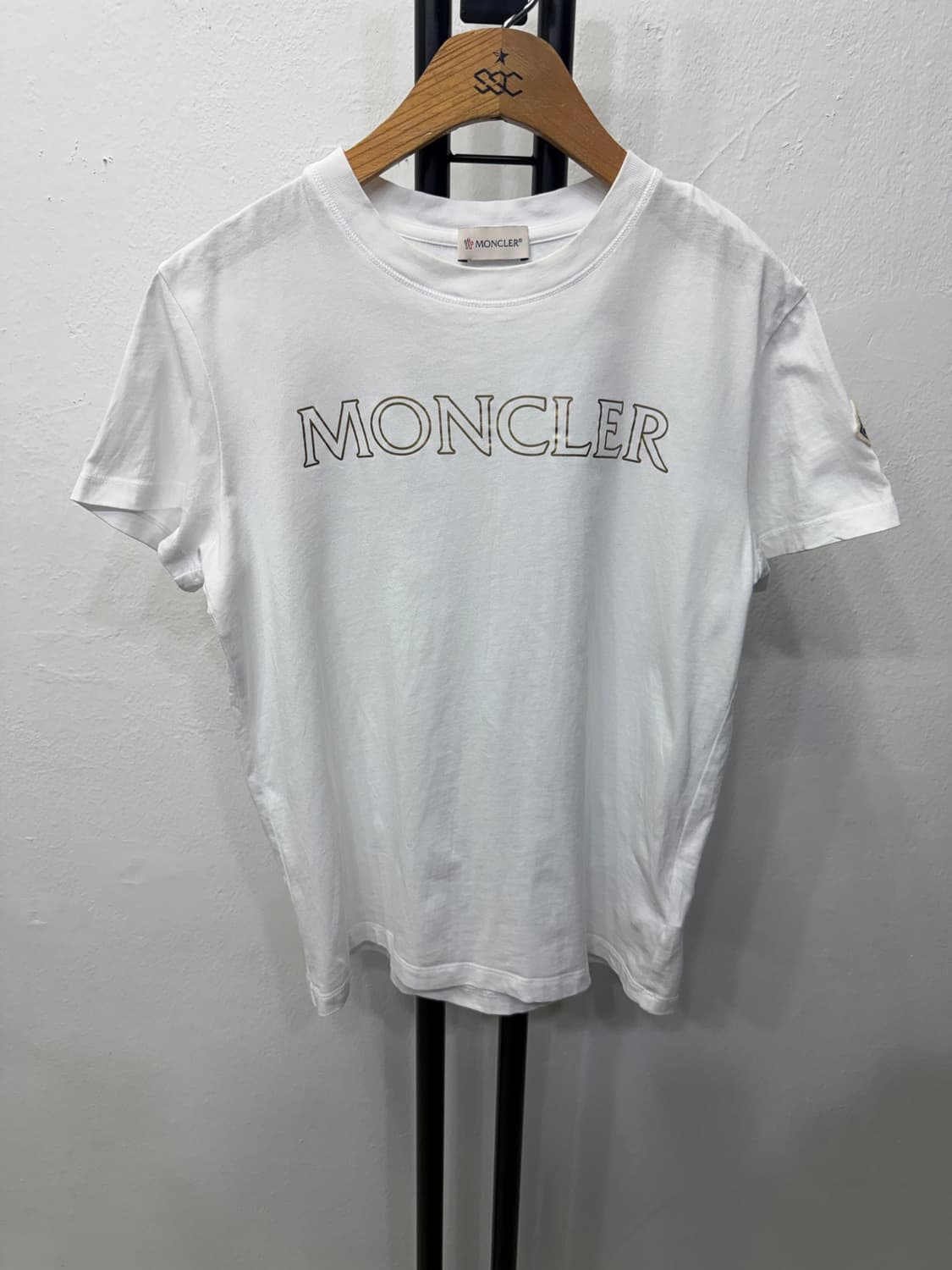 정품) 몽클레어 22ss 여성 로고 반팔티 S 상품이미지1