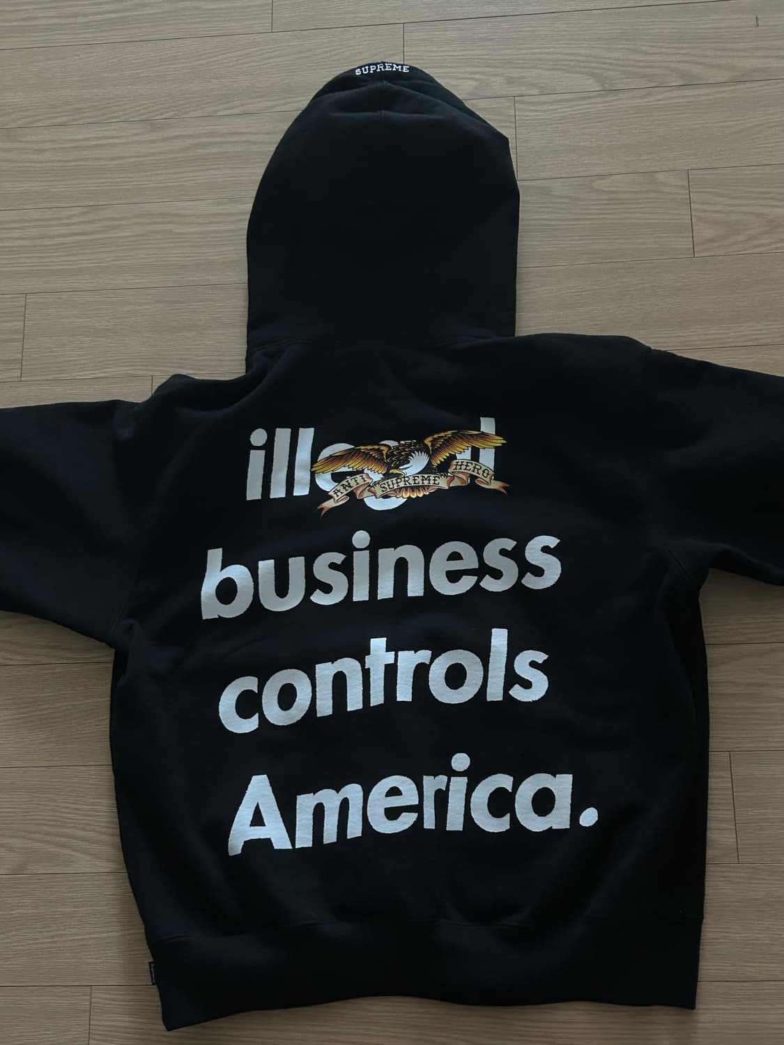 슈프림 안티히어로 후드티 상품이미지2