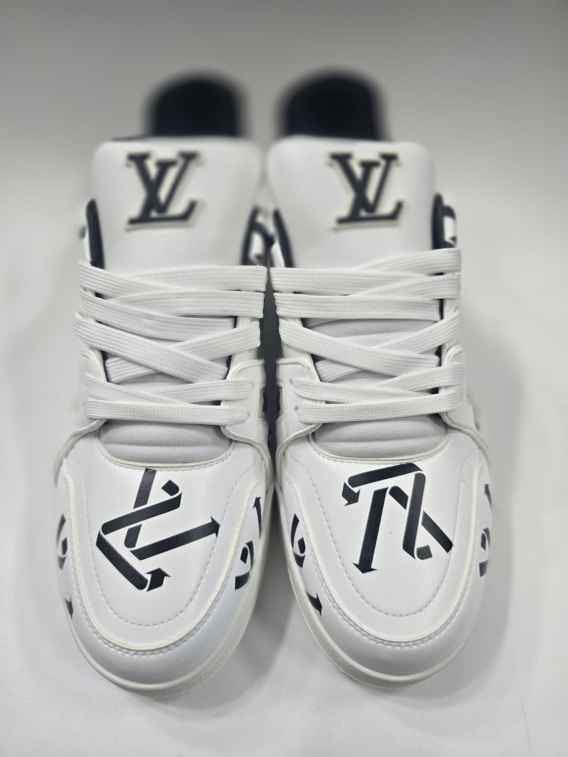 루이비통 LV트레이너 새상품 상품이미지5