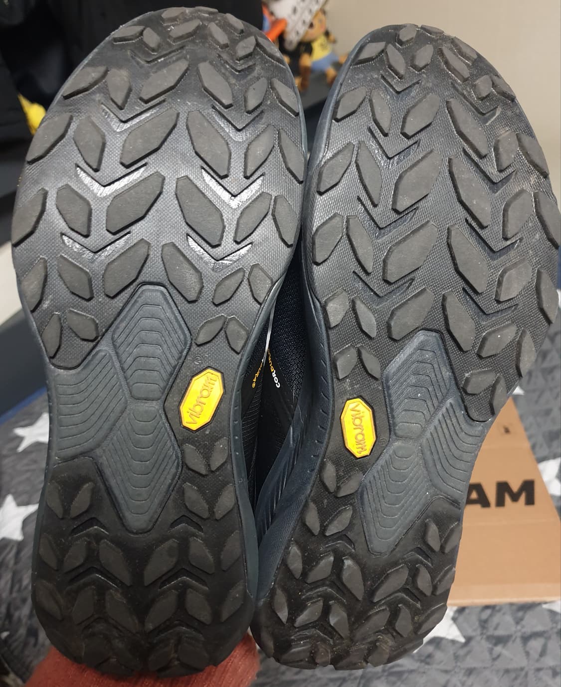 호카오네오네 트랜스포트 와이드 트레킹 런닝화 블랙 (280) 상품이미지7