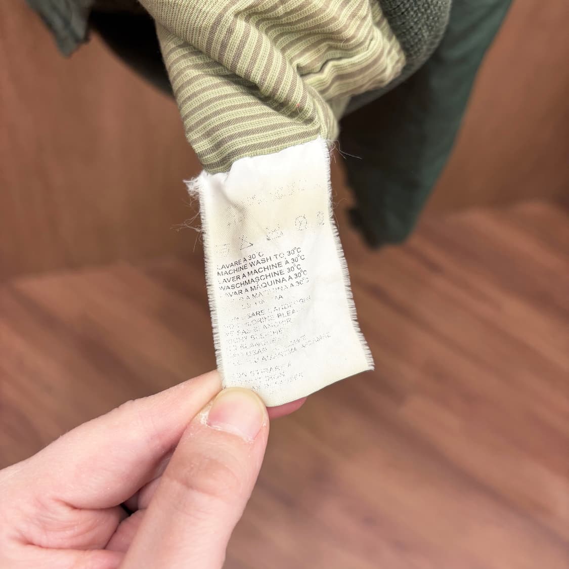 디젤 파일럿 항공 점퍼 페이크 퍼 카라 후드 밀리터리 포켓 디테일 카키 상품이미지7