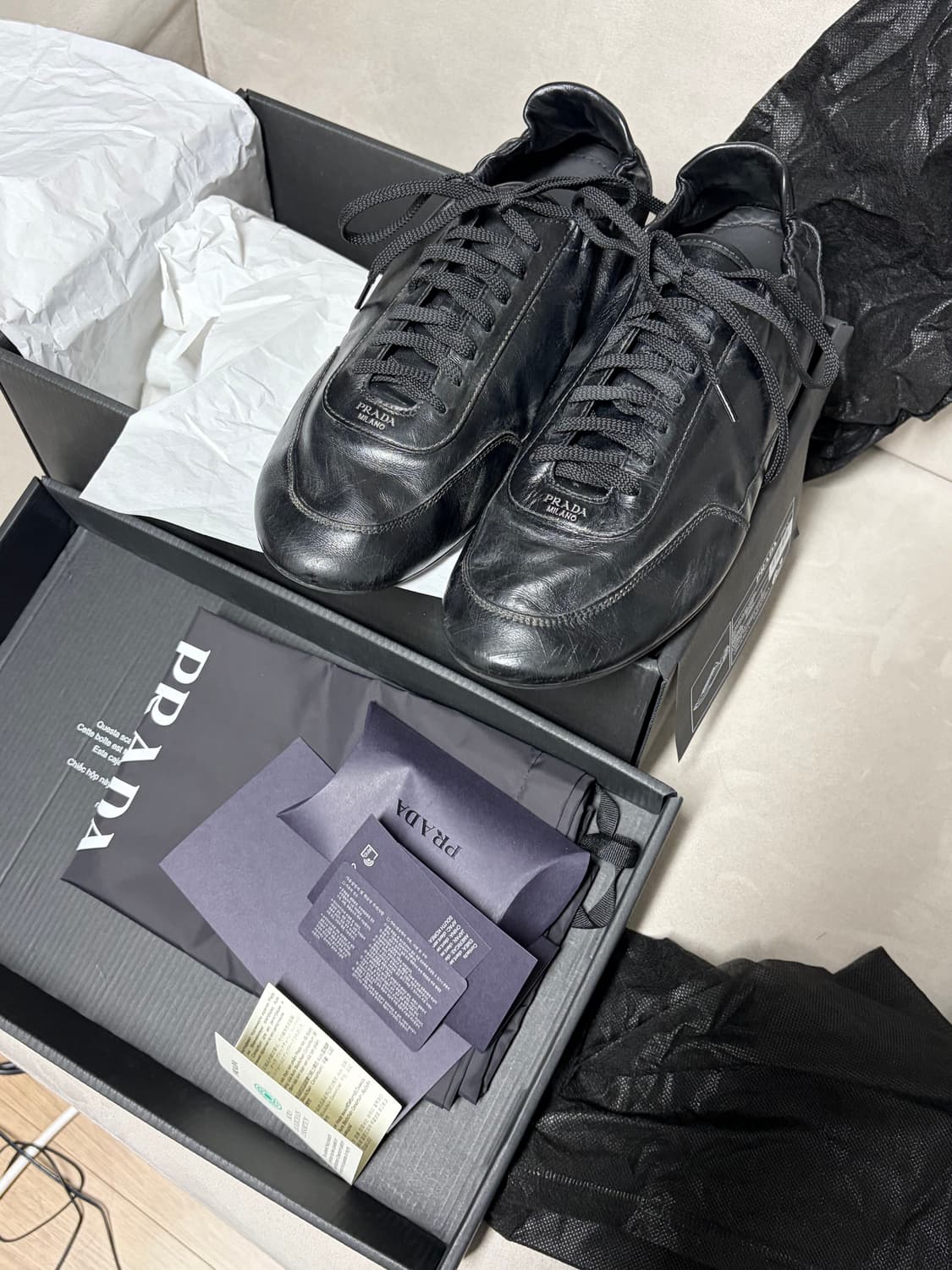[7.5] 프라다 컬랩스 레더 스니커즈 블랙 상품이미지2