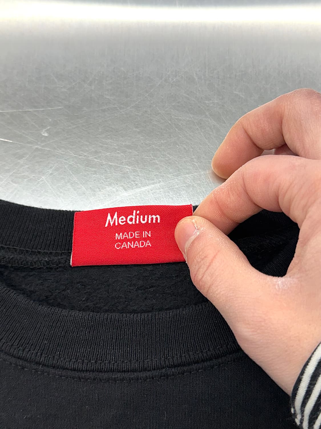 슈프림 17ss 인디펜던트 블랙 크루넥 스웨트 셔츠 상품이미지8