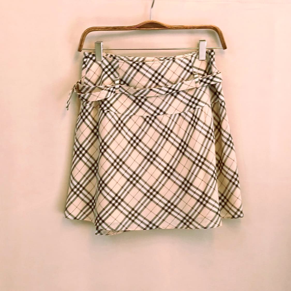 버버리 런던 블루라벨 핑크 노바체크 랩 미니스커트 (Made in Jap 상품이미지2