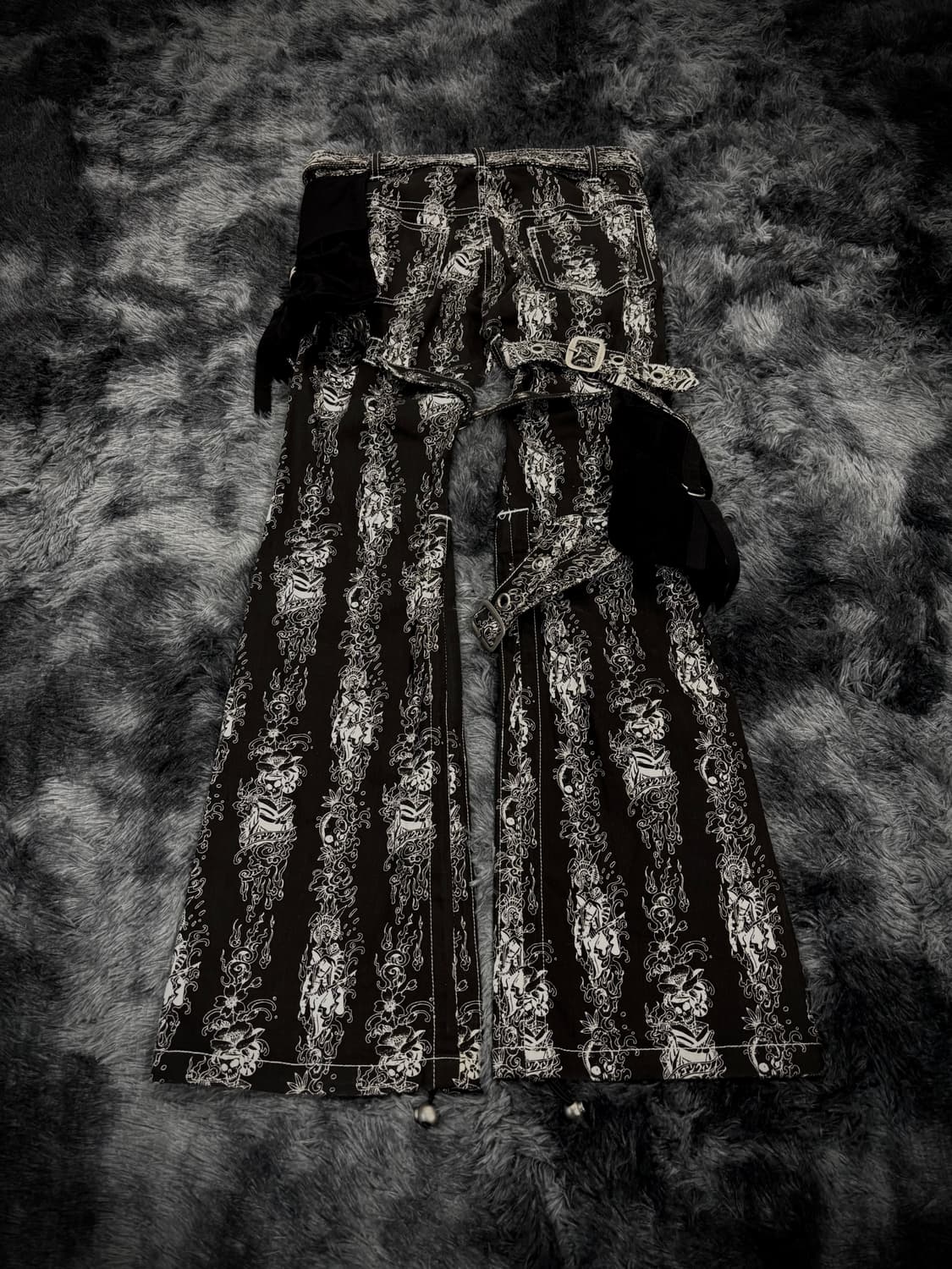 Algonquins 오리엔탈 패턴 멀티 스트랩 카고 부츠컷팬츠 상품이미지2