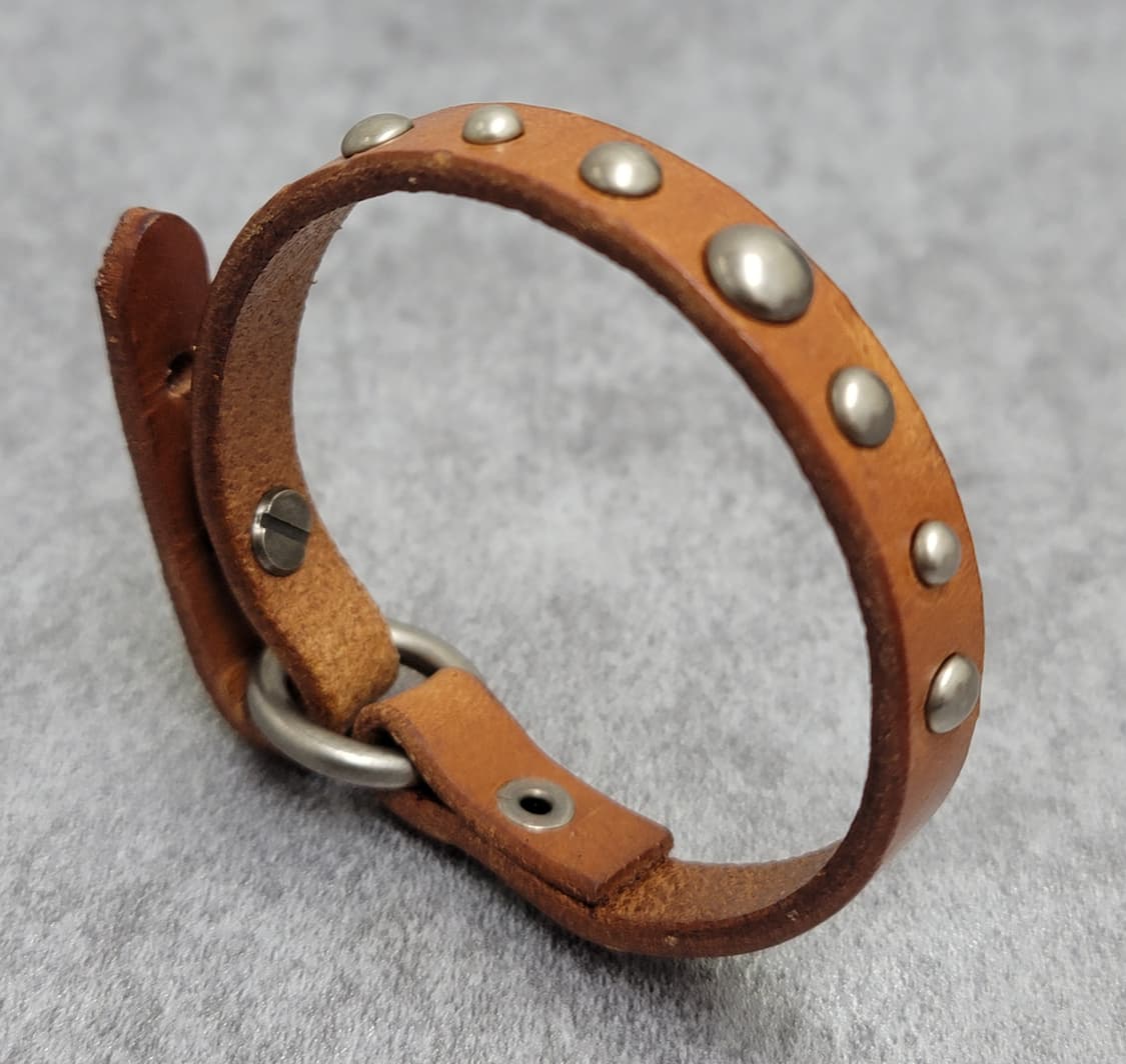 stud leather bracelet 상품이미지1