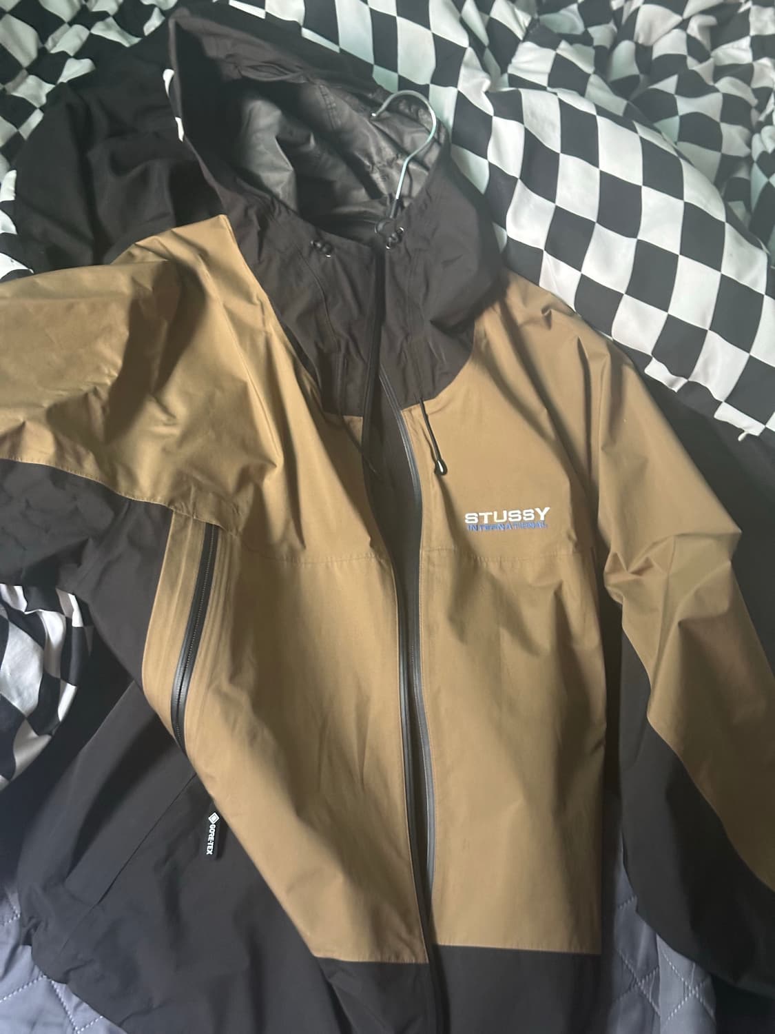 스투시 고어텍스 바람막이 상품이미지1