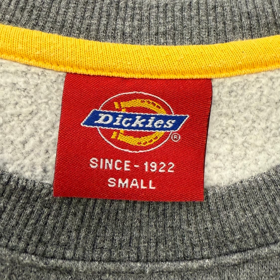 디키즈 그레이 옐로우 맨투맨 상품이미지5