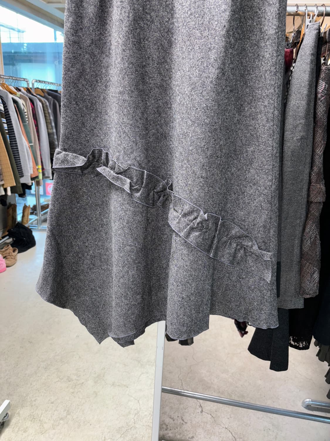 센소유니코 비대칭 울 스커트 상품이미지4