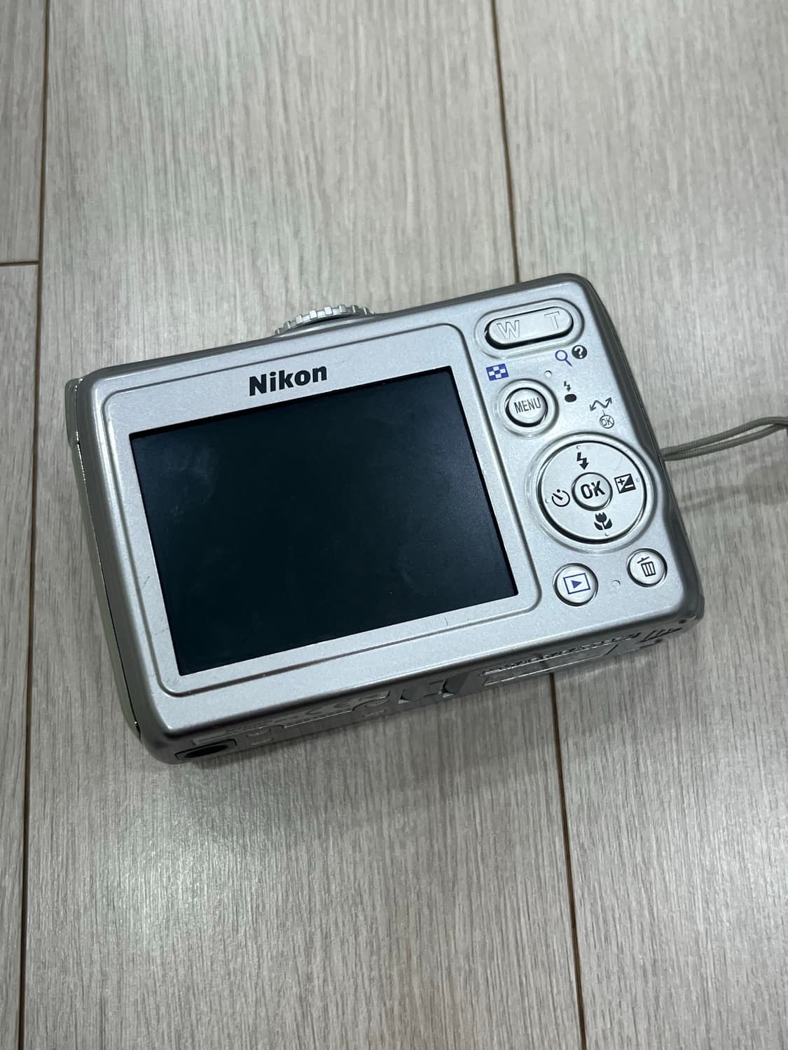 쿨픽스 P4 상품이미지2