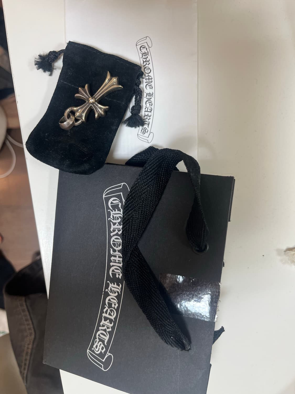 크롬하츠 스몰크로스 위드베일 상품이미지1