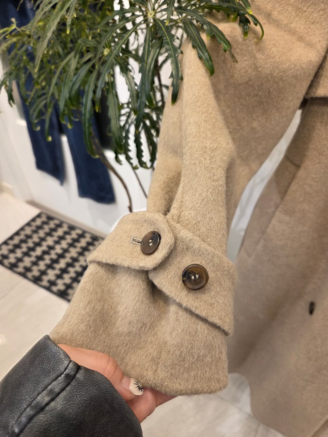 임블리 프리미엄 에디션 캐시미어 블렌드 울 코트 상품이미지3