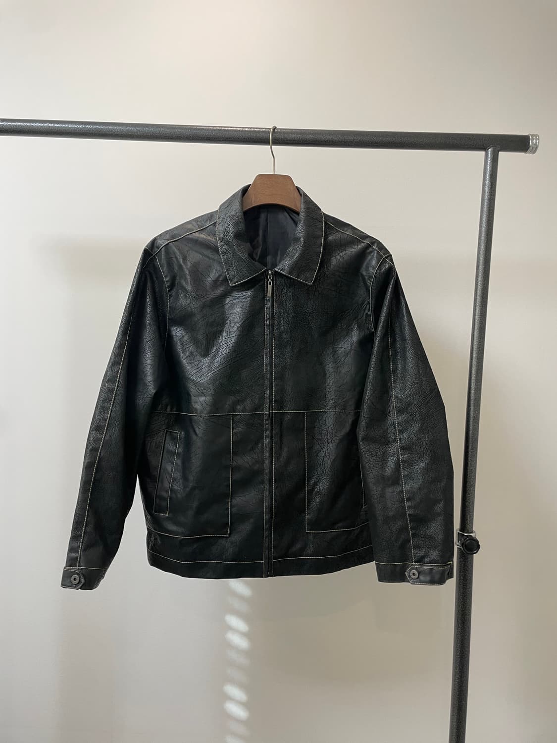 (XL) DKNY composite peel 크랙 자켓 상품이미지1