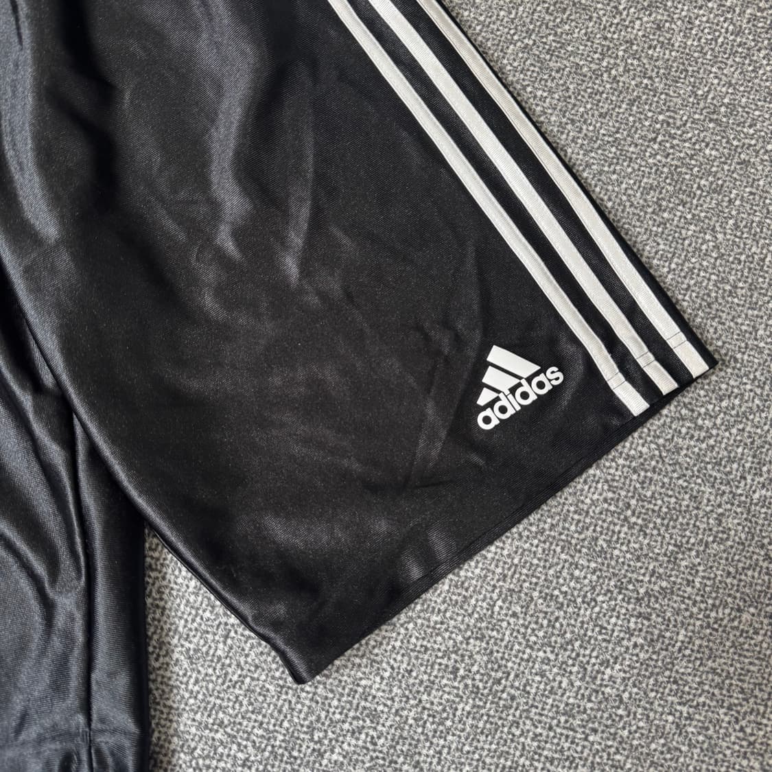 아디다스 블랙 앤 화이트 애슬레틱 쇼츠 상품이미지3