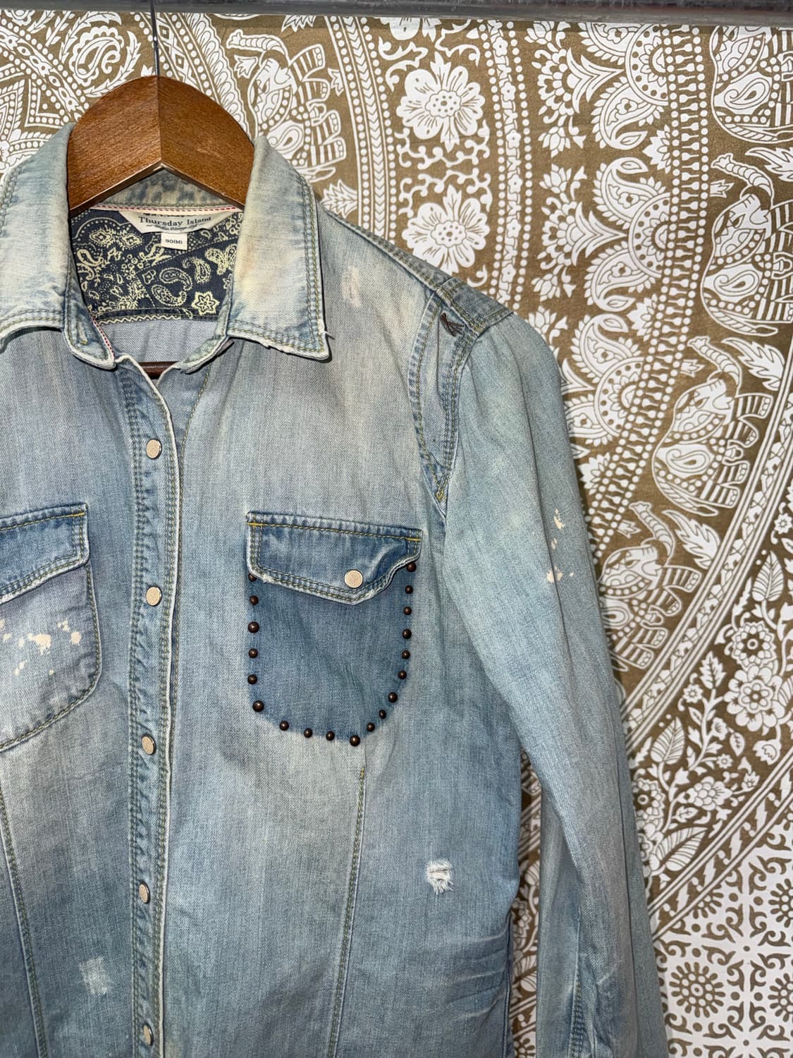 써스데이아일랜드 여성 웨스턴 연청 데님셔츠 상품이미지4