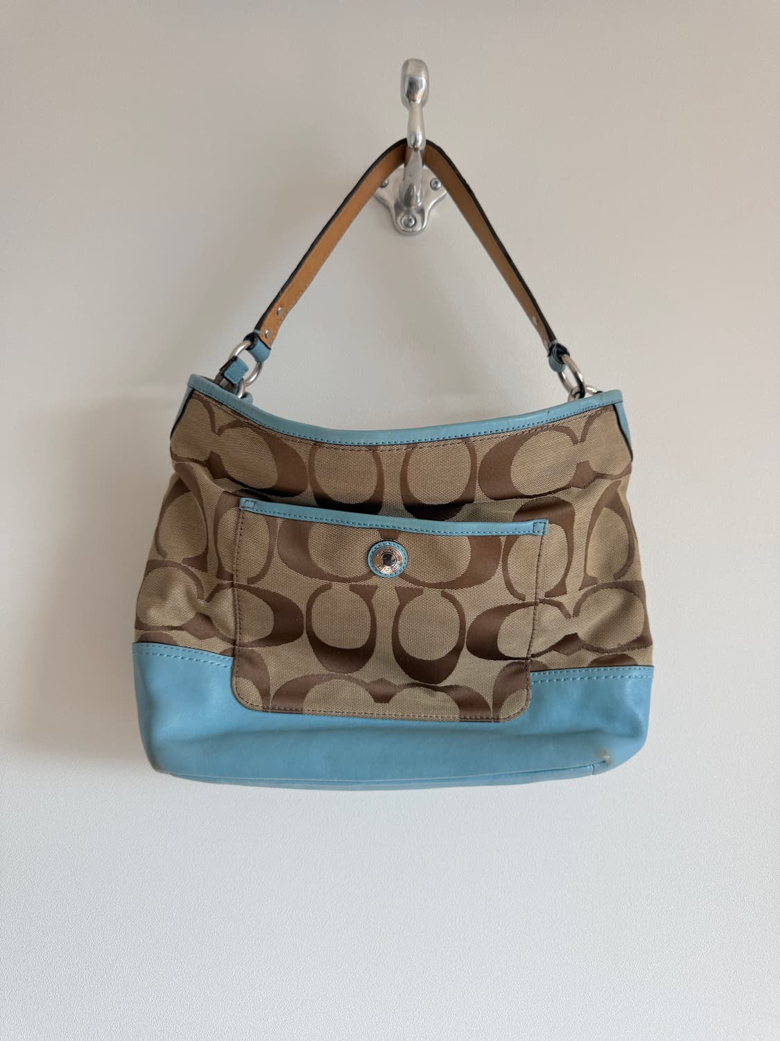 코치(COACH) 모노그램 숄더백 상품이미지3