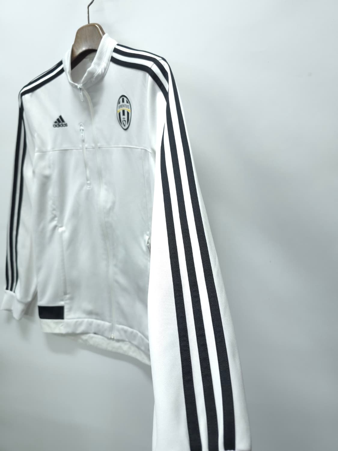 아디다스 유벤투스 화이트 트랙탑 져지 (100) 상품이미지7