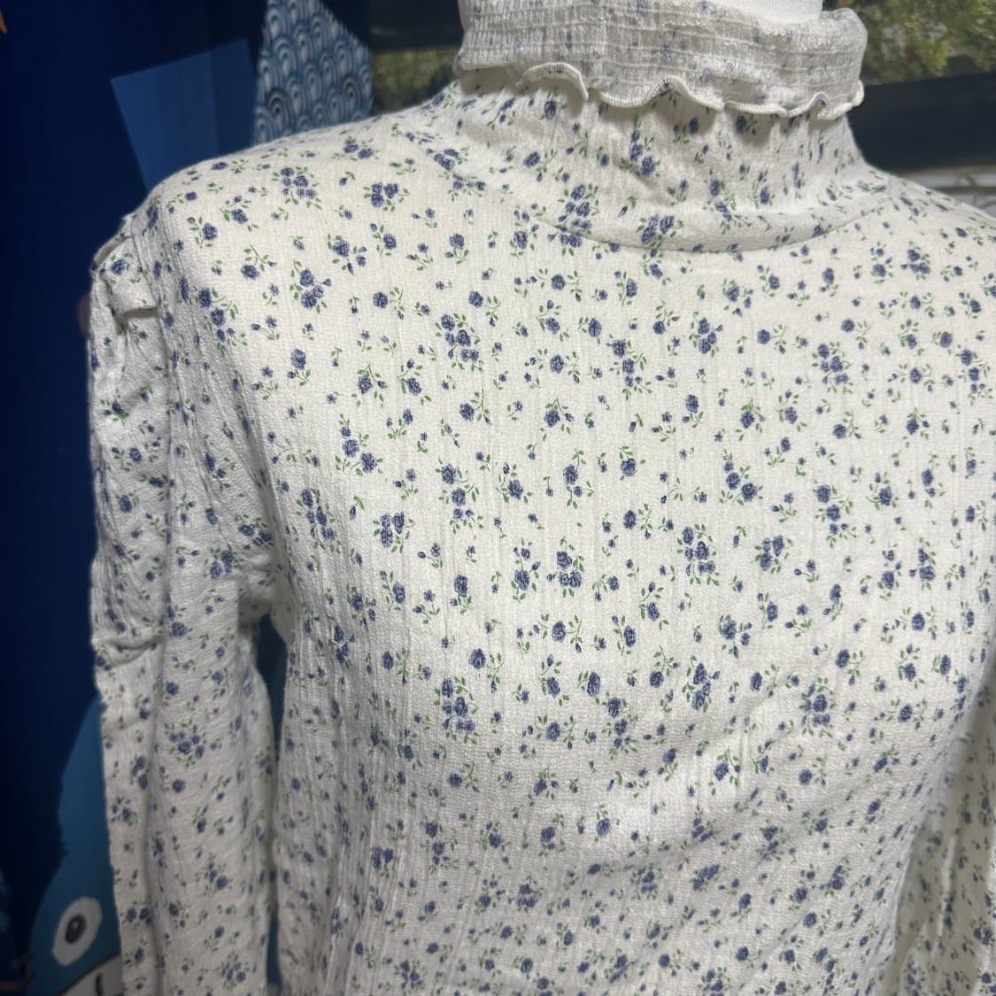 빈티지 연보라 잔꽃 목폴라 이너티 레이어드 상품이미지1