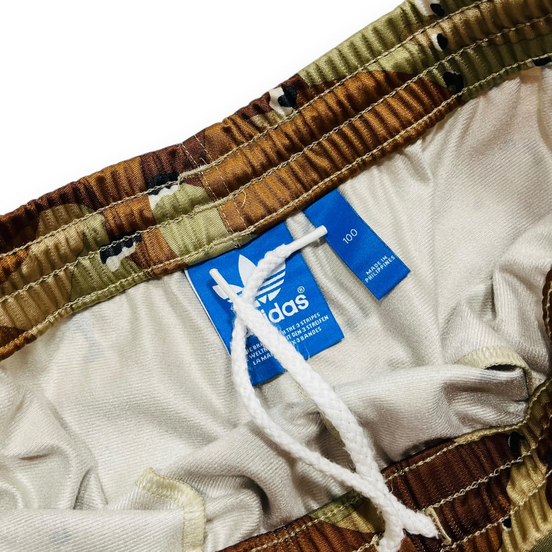 아디다스 올리브 카모플라쥬 패턴 트랙팬츠 상품이미지5