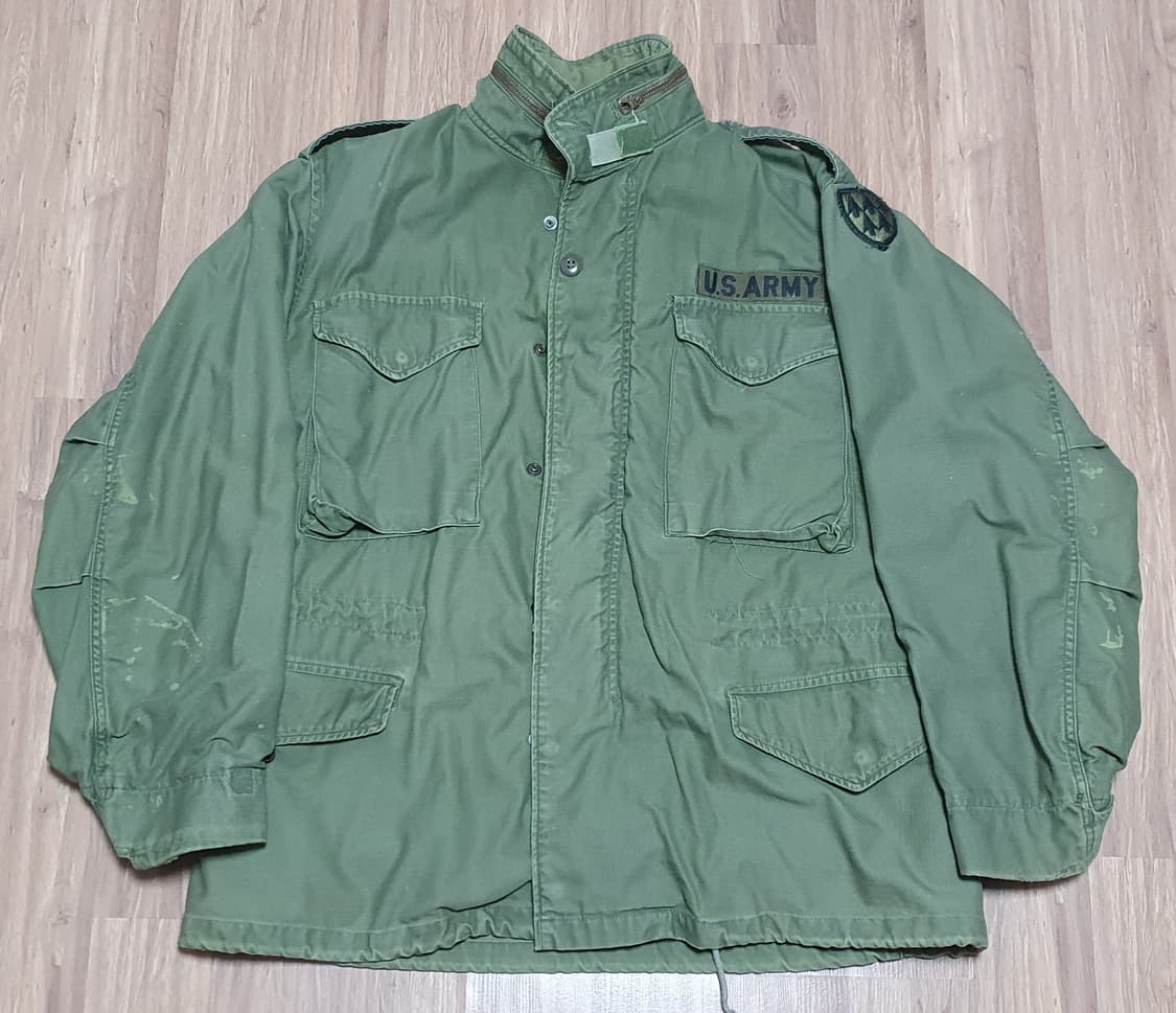 미군 오리지널 m65 필드자켓 3세대 미디움숏 '75년 생산 상품이미지1