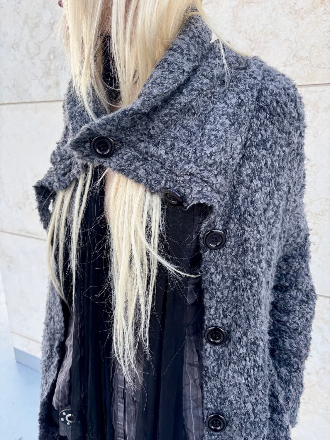 “Moussy” Grey Knit Big Button Knit Cardi 상품이미지5