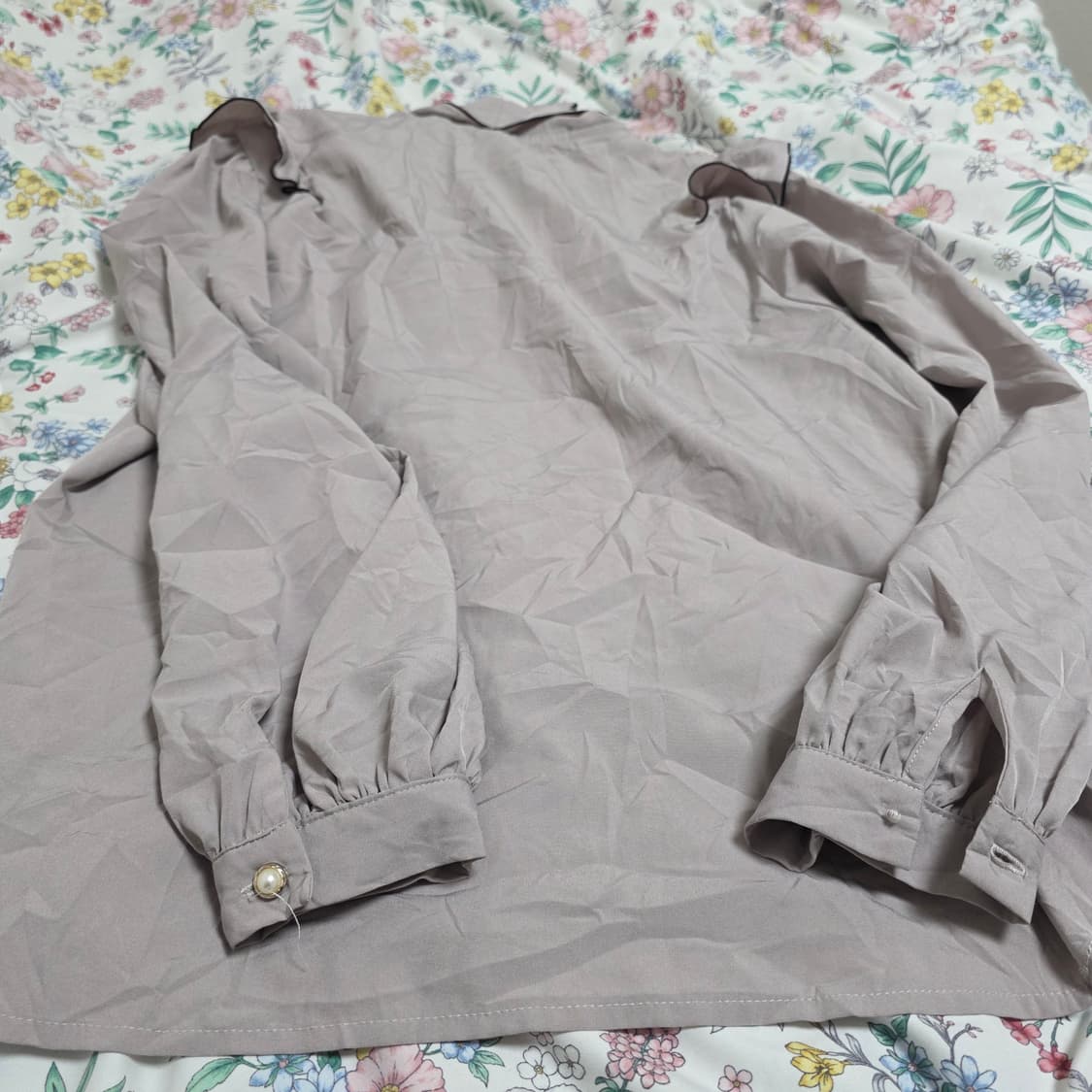 majoretty 일본빈티지)리본 지뢰계st쿠로미 레이스 프릴 블라우스 상품이미지4