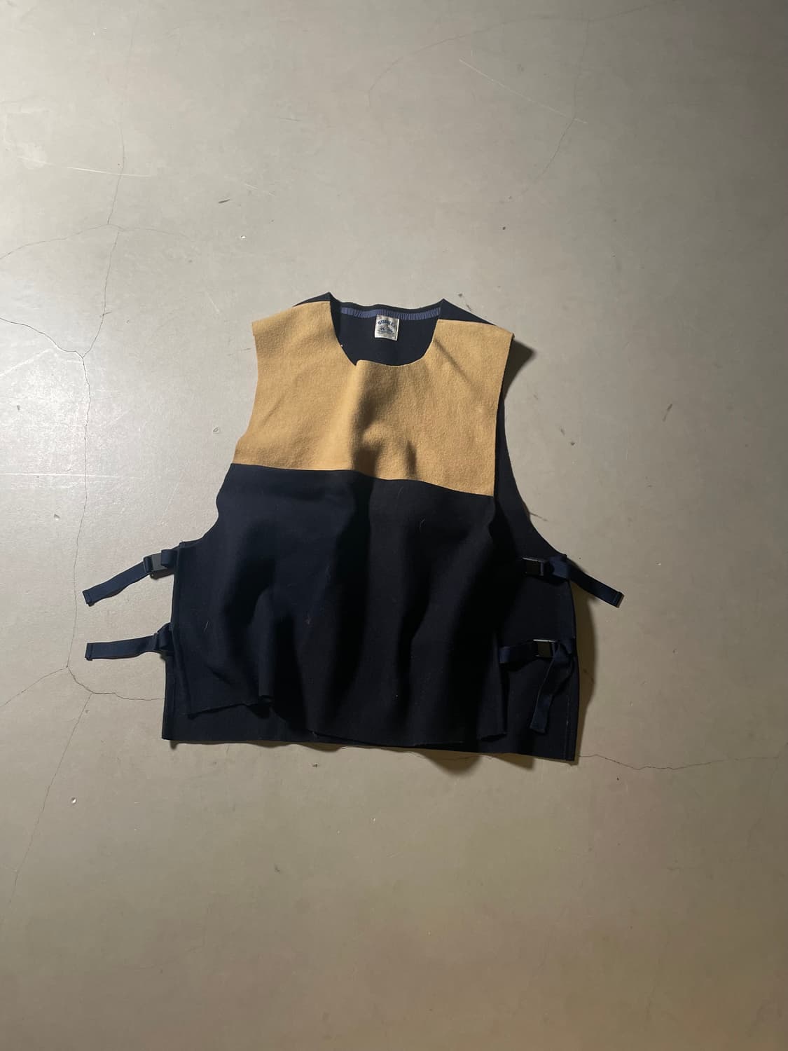선씨 Adjustable Wool Vest 상품이미지1