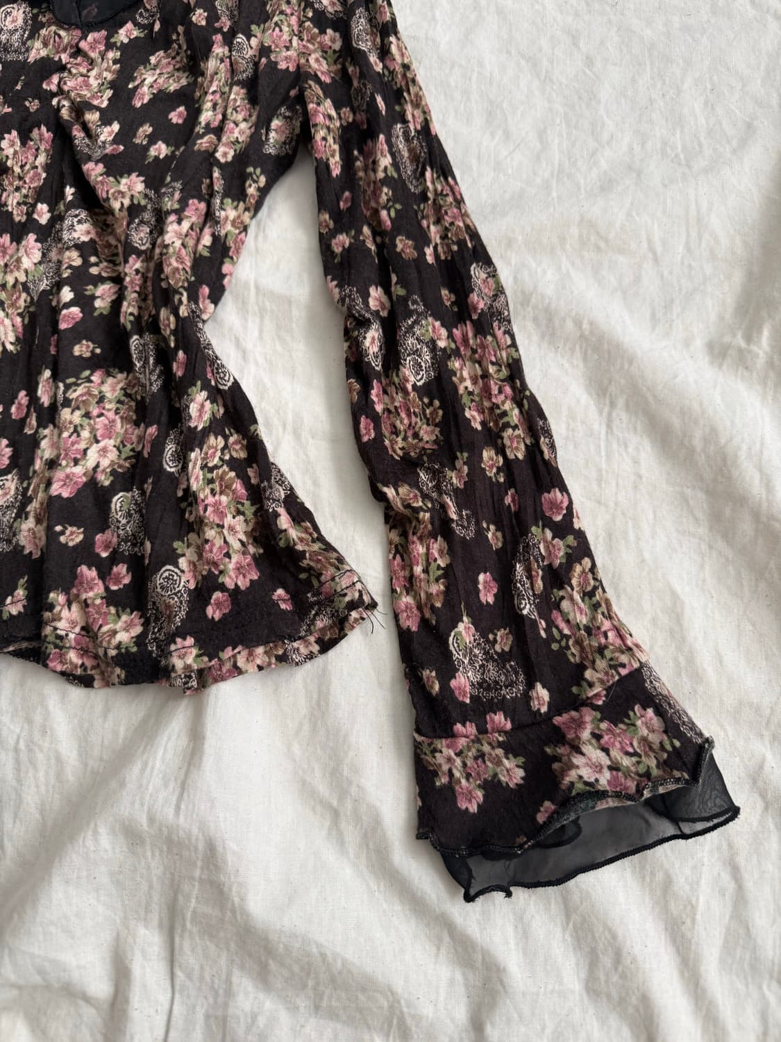 딥브라운 플로랄 페어리 탑 상품이미지4