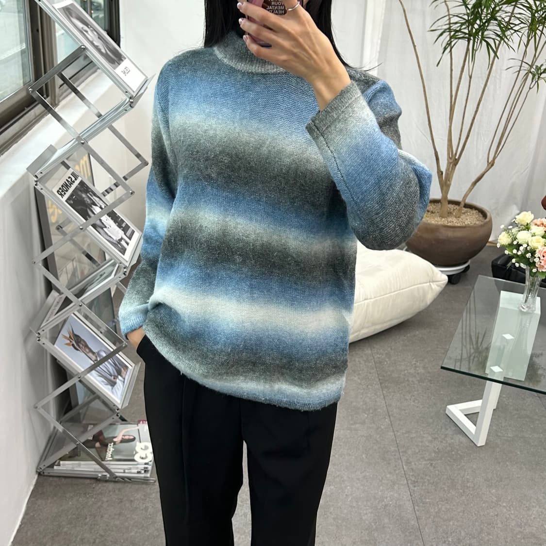 COYAL 그라데이션 스트라이프 니트 상품이미지2