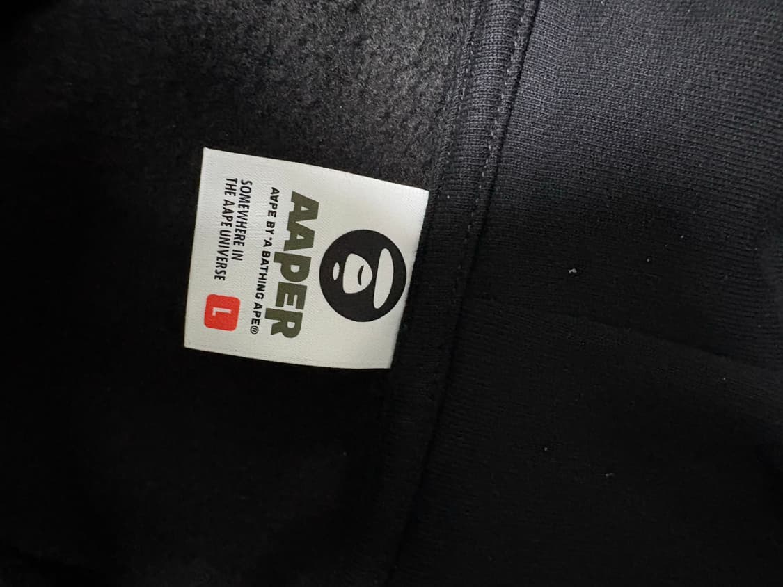 에이프 서울 후드집업 상품이미지3