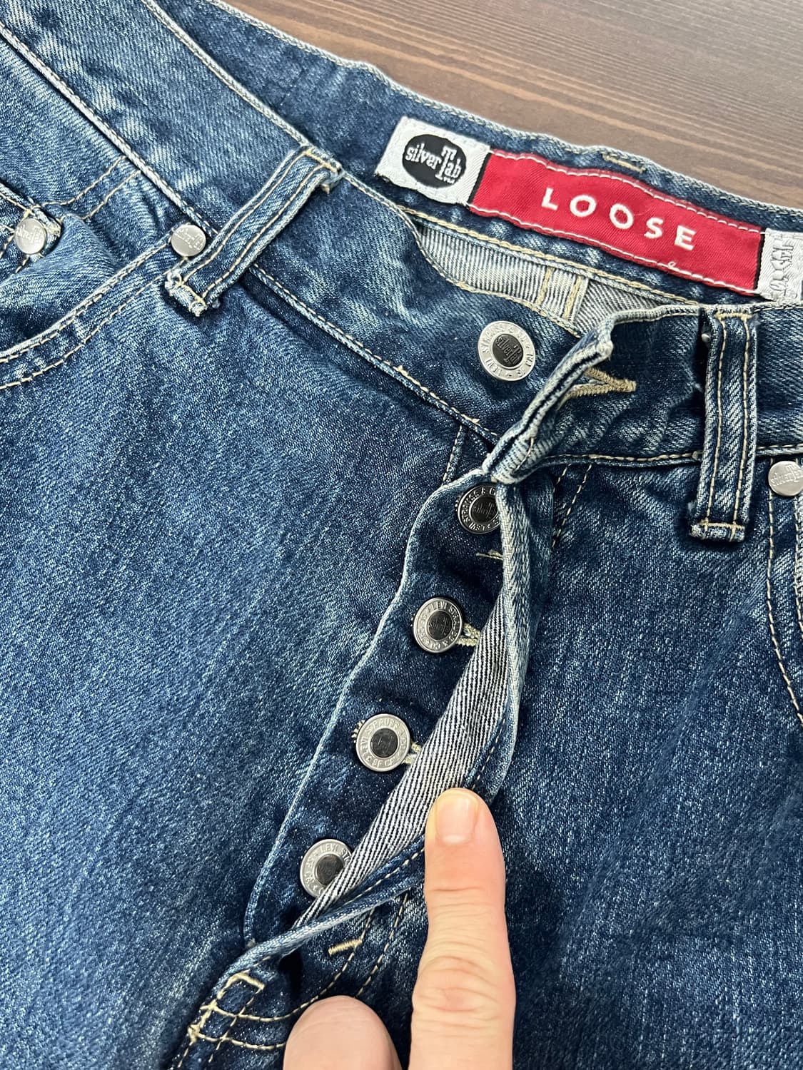 90s Levis 리바이스 실버탭 루즈핏 버튼 플라이 데님 팬츠 상품이미지5