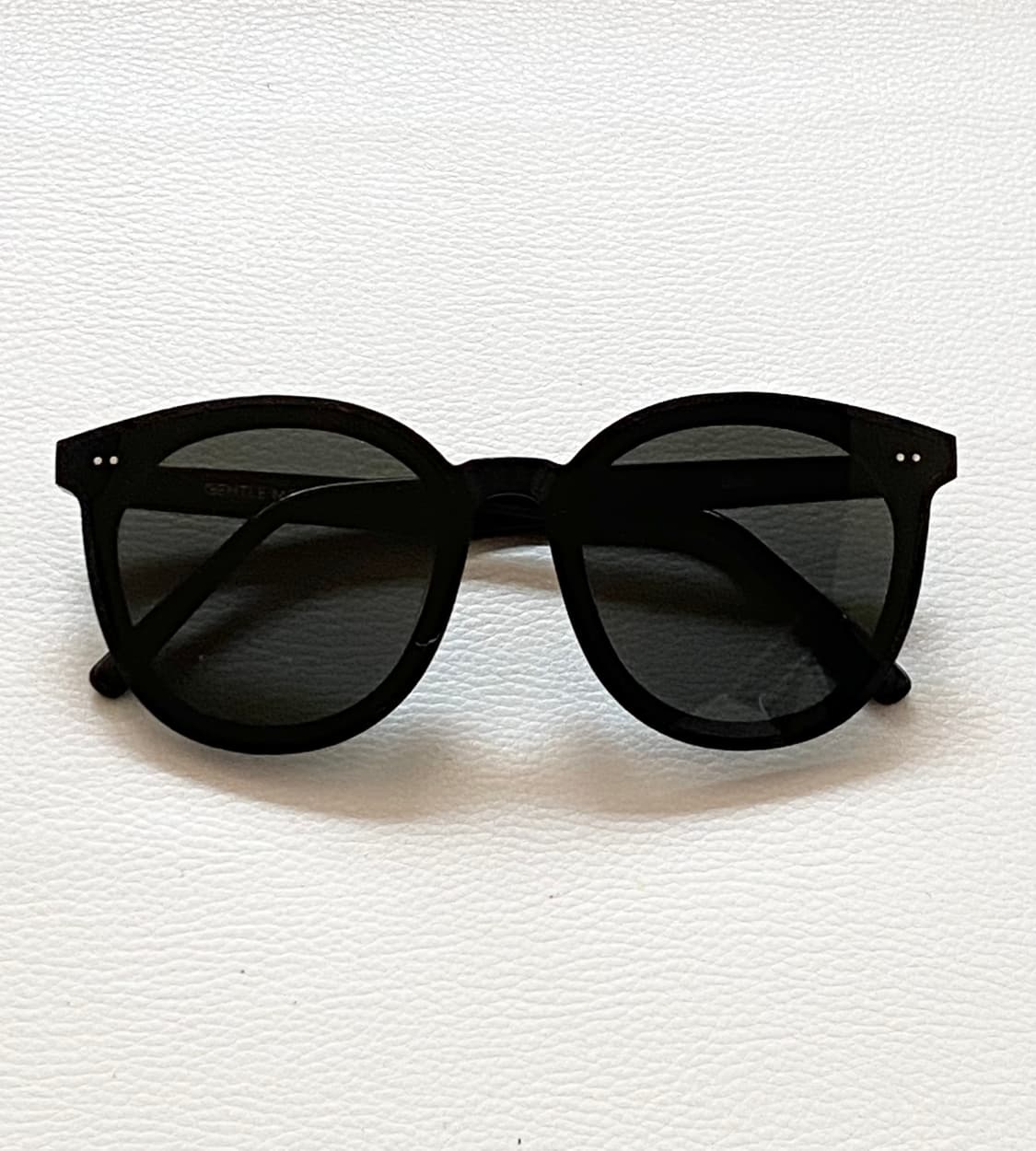 [젠틀몬스터] 솔로 선글라스 상품이미지1