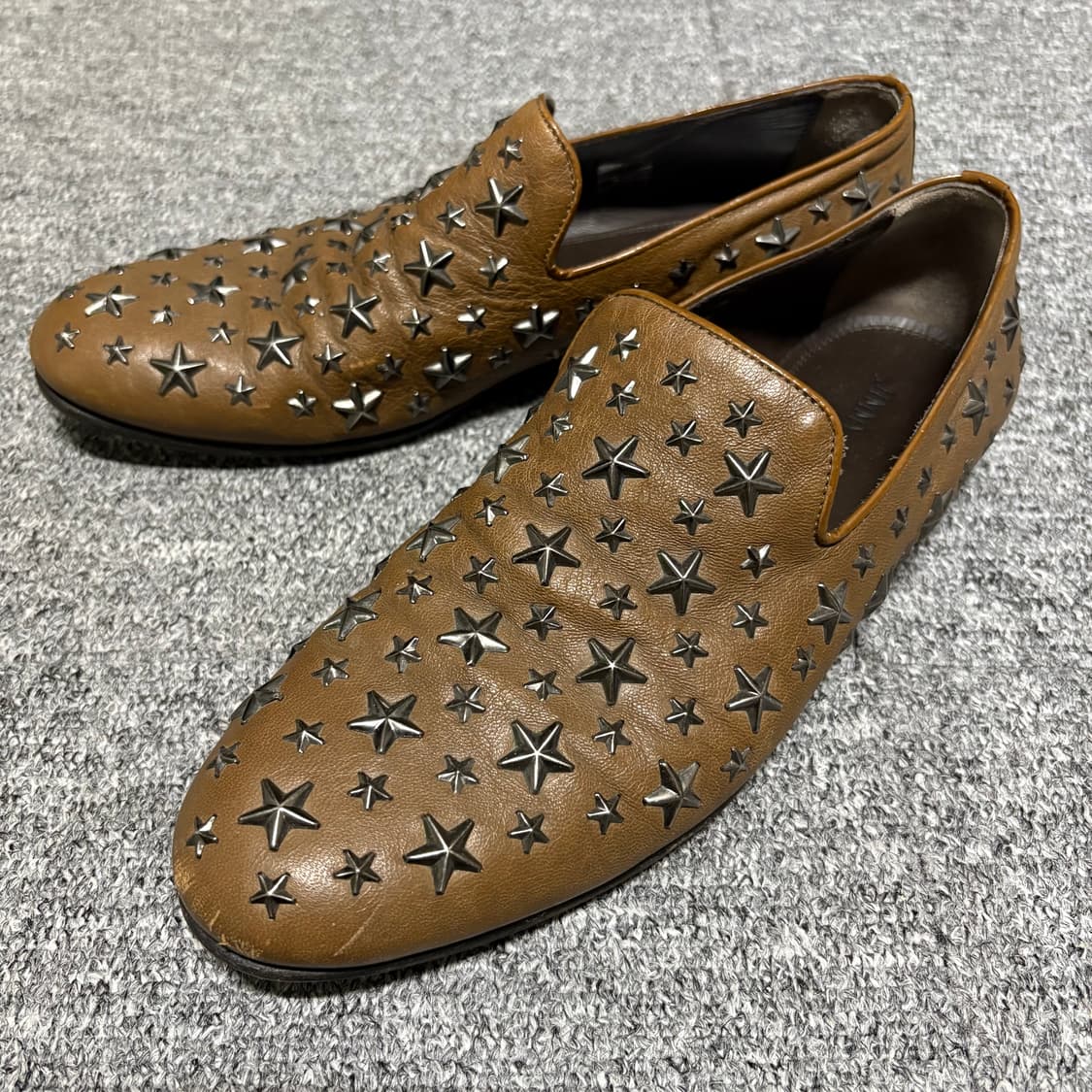 지미추 스타 스터드 로퍼 42 270 상품이미지1